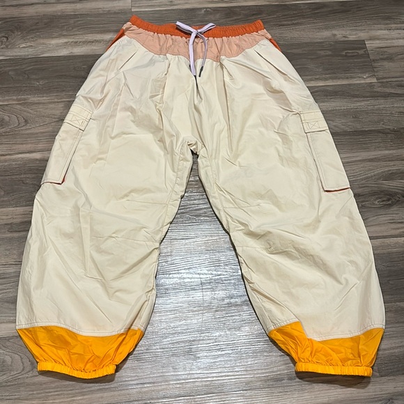 NWOT FP Movement Parachute Pants - Picture 2 of 9